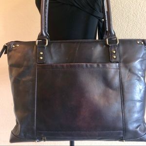 Women’s Solo leather tote